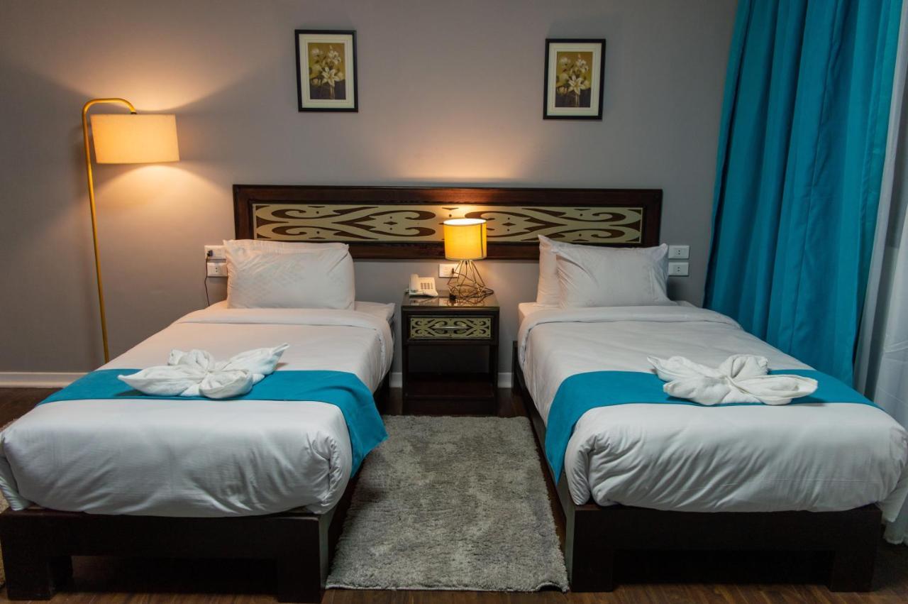 Pyramids Gate Hotel Kafret el-Gabal Eksteriør billede
