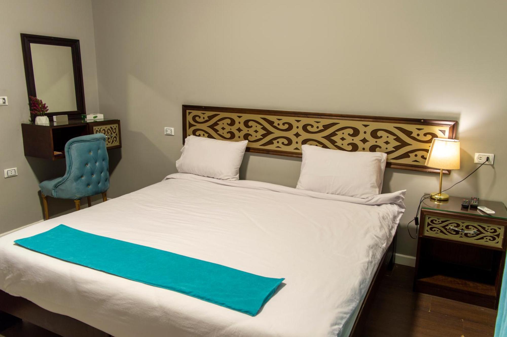 Pyramids Gate Hotel Kafret el-Gabal Eksteriør billede